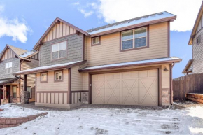 Newly Re-listed Stylish New Luxury Newbuild Views of Mt. Humphrey